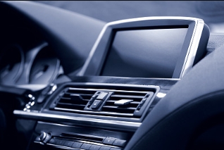 汽車顯示屏常見故障與電子防護納米涂層劑的重要性